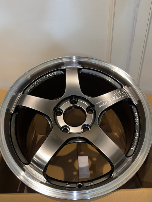 [STAGGERED FULL SET] Advan GT Beyond Machining & Hyper Platinum Black 17x9 ET63 5x114.3